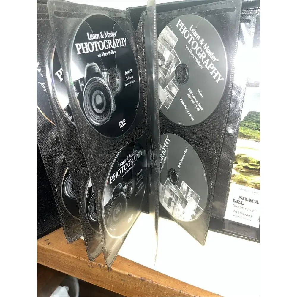 Learn & Master Photography - Paperback, by Wallace Vince - Very Good